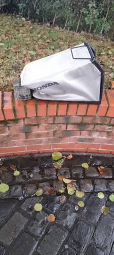 Honda lawn mower grass bag - lawn, bag,box