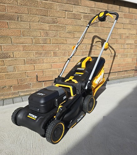 Titan 18v 34cm cordless push - titan,