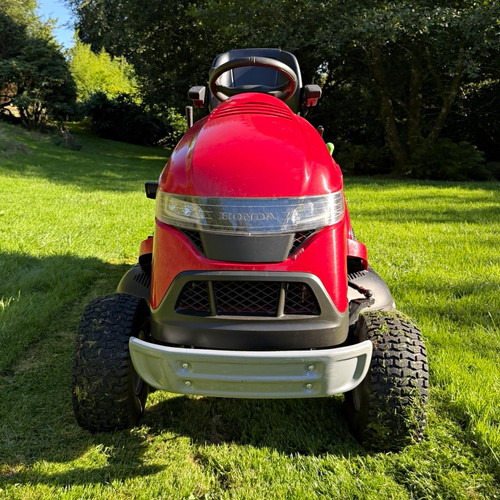 Honda hf2625 petrol ride - honda,